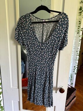 Alya blue floral dress